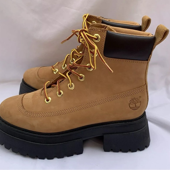 Timberland Women’s Sky 6-Inch 7.5 Lace Up Wheat Nubuck Leather Platform Boots - Picture 3 of 10